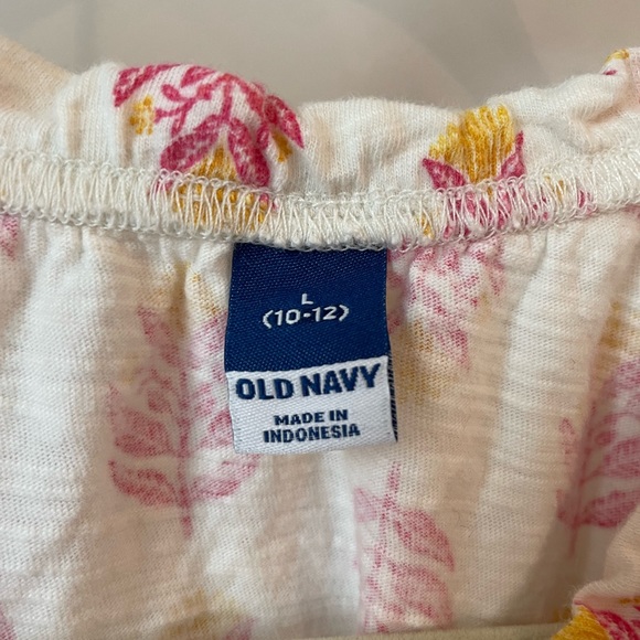 EUC Beautiful Printed Tank - Picture 2 of 2